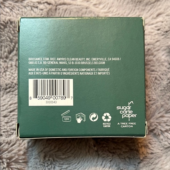 Biossance Squalane + Omega Repair Cream - Green and White - Picture 4 of 4